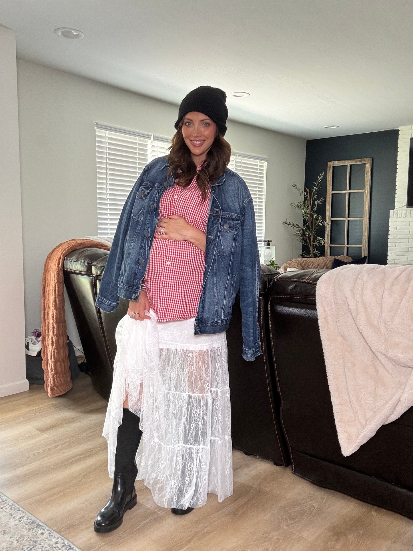 The Four Seasons Lace Skirt